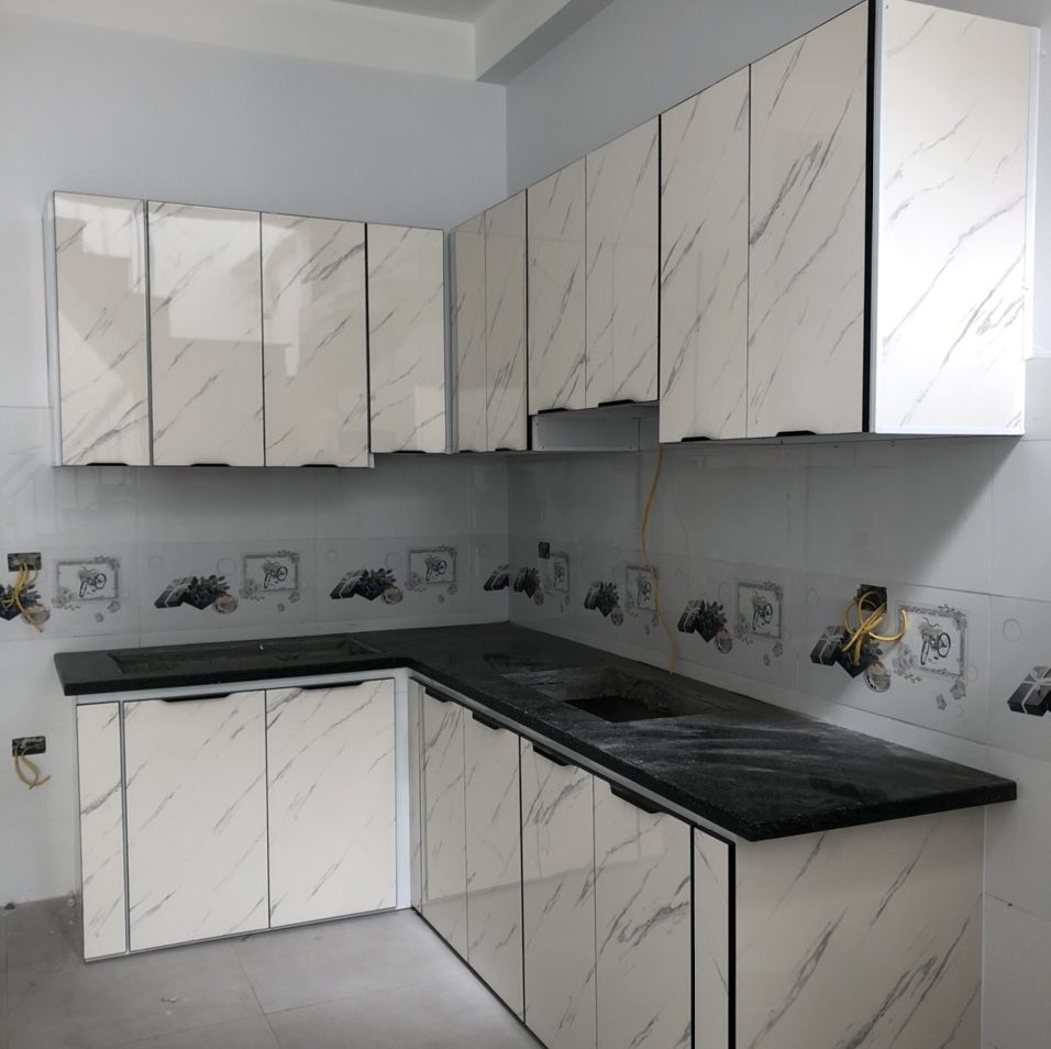 Thi Công Tủ Bếp Nhôm Kính